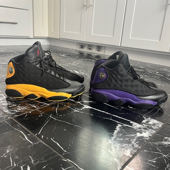 2 pair of Jordan 13 retro main image 4